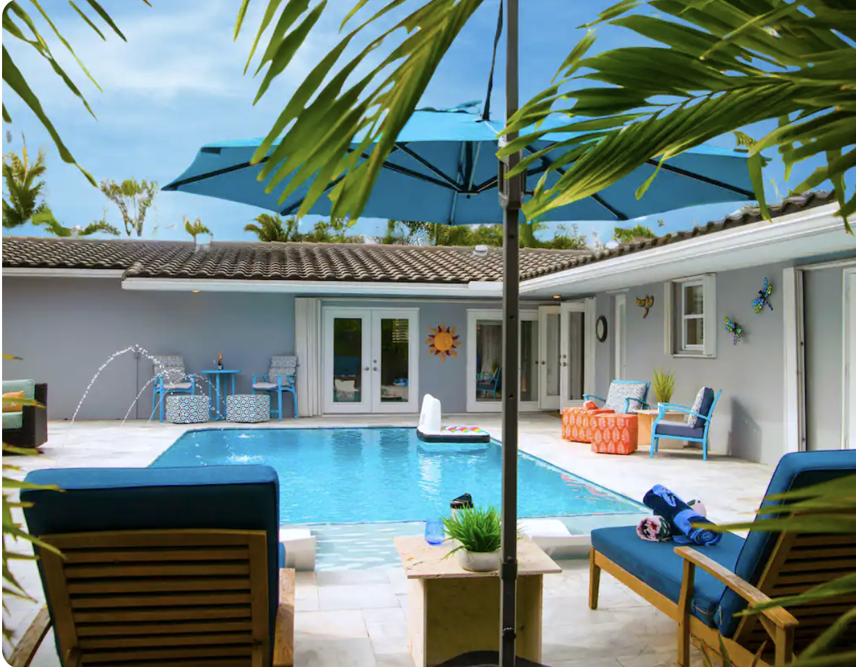Blue Palm Isle